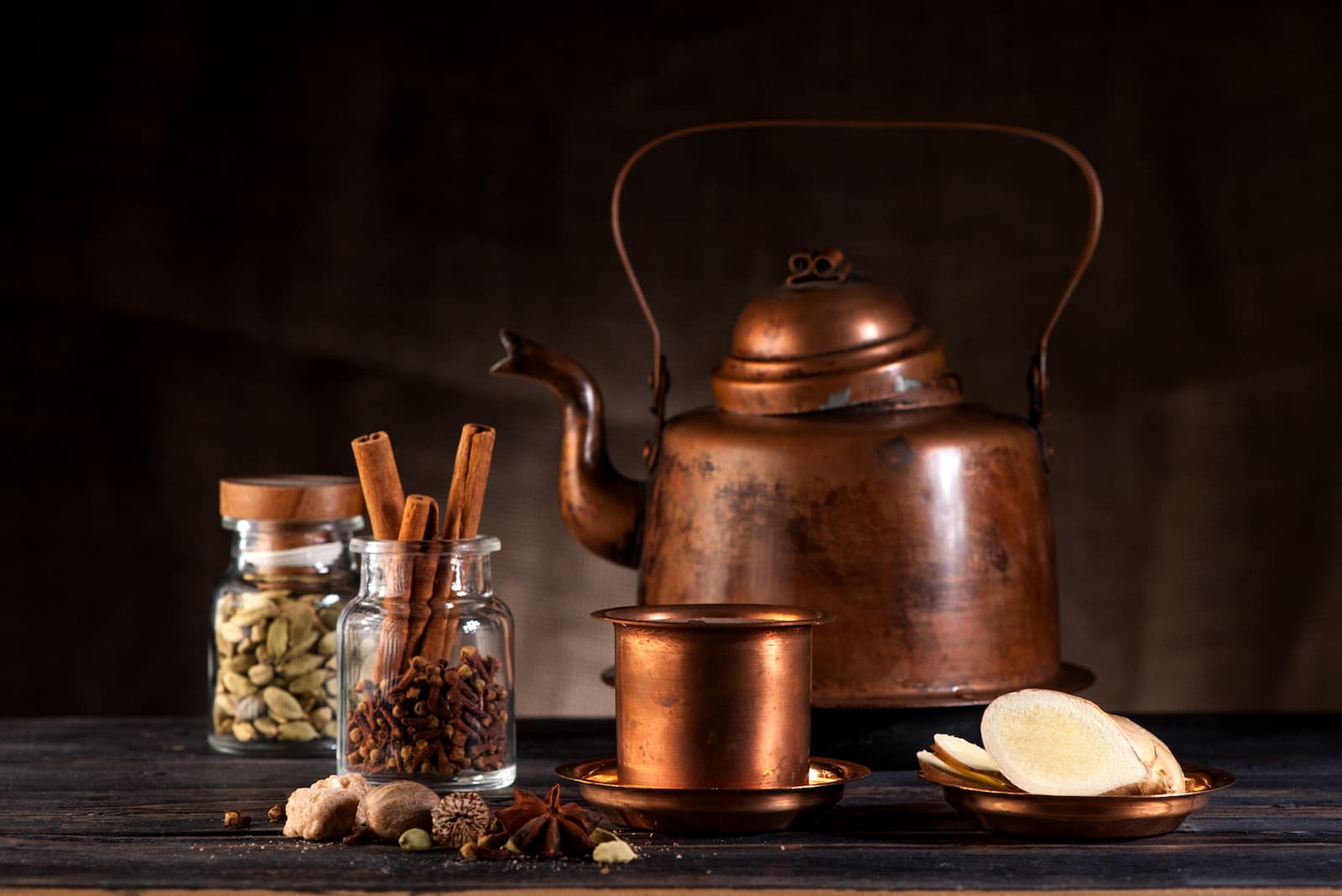 Bar menu po indicky: Čaj, gin & punč