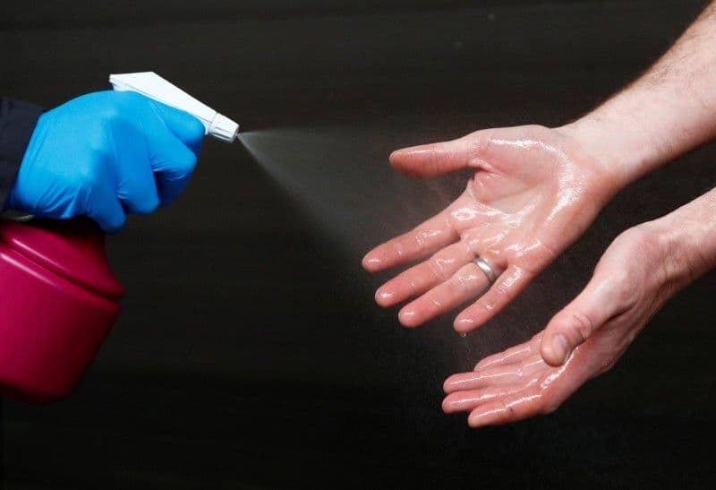 Belgické liehovary prechádzajú na výrobu dezinfekčných prostriedkov